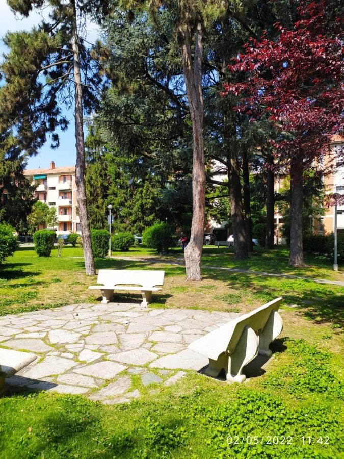 Casa Laghetto Policlinico Villa San Donato Milanese Kültér fotó